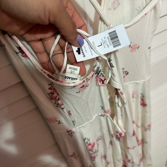 Floral skater dress - Picture 3 of 3